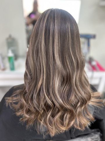 Blonde Balayage with Highlights